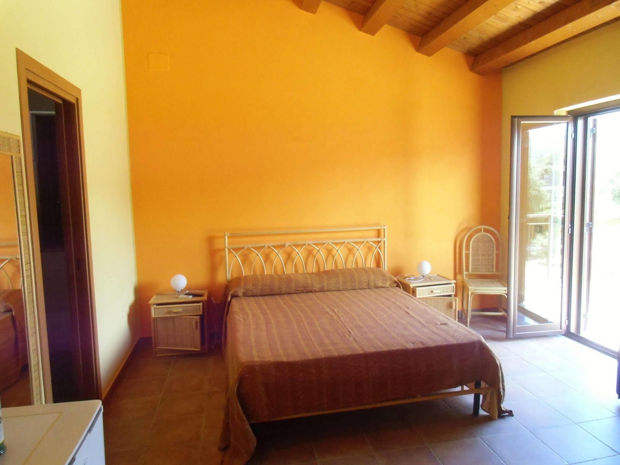 Villa Stella Di Sicilia à San Fratello Extérieur photo